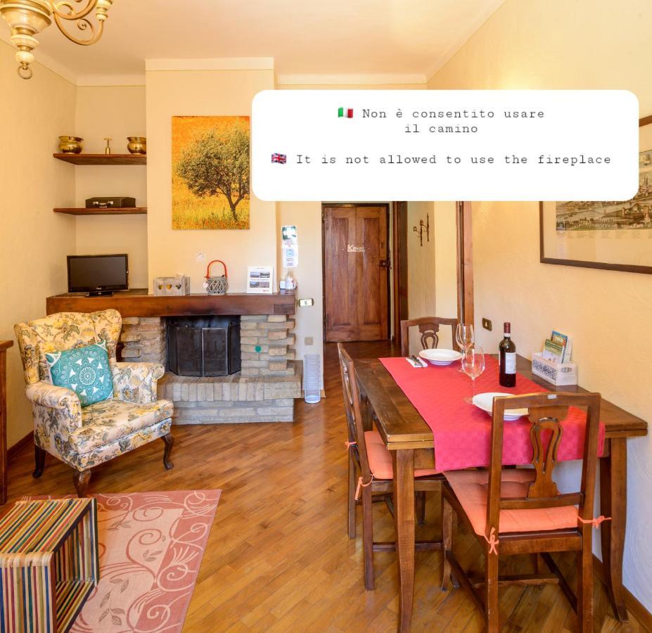 Sangi Studio Apartment - With Amazing View Of The Duomo San Gimignano Dış mekan fotoğraf